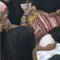 Dua Ibu Rumah Tangga (IRT) di Jalan Pramuka, Kelurahan Sompu, Kecamatan Pattallassang, Kabupaten Takalar, Sulawesi Selatan bertengkar dengan cara saling cakar hingga salah satu diantaranya meninggal dunia. (Liputan6.com/Fauzan Sulaiman)