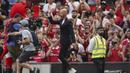 Old Trafford menjadi arena debut pelatih baru Manchester United Erik ten Hag di Liga Inggris. (AP/Dave Thompson)