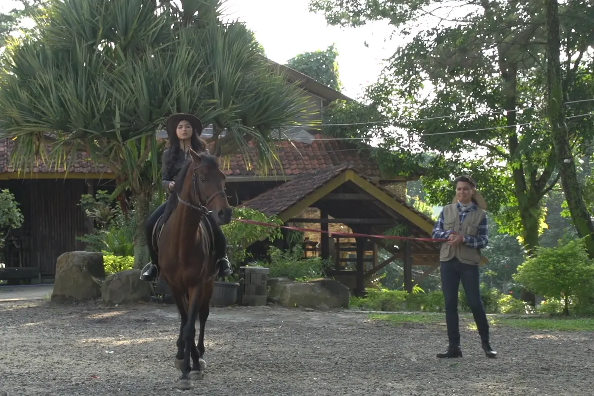 [Bintang] Syuting film Jones