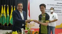 Ketua PBSI, Agung Firman saat mengunjungi pelatnas Cipayung, Kamis (19/11/2020). Dok: PBSI