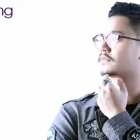 Eksklusif Derby Romero (Fotografer: Nurwahyunan, Digital Imaging: Muhammad Iqbal Nurfajri/Bintang.com)