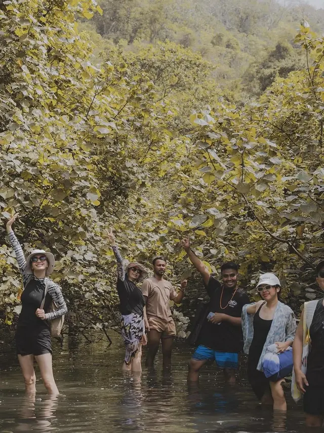 Raline Shah Liburan di Sumba