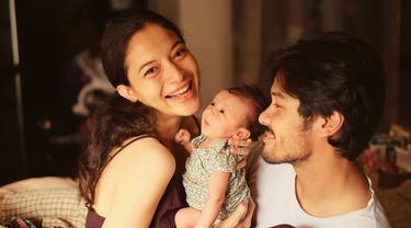 Hamish Daud Bela Raisa Dari Netizen Ini 4 Suami Idaman Lainnya News Entertainment Fimela Com
