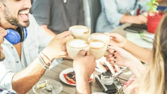 [Bintang] Editor Says: Pintar Memilih Menu Buka Puasa