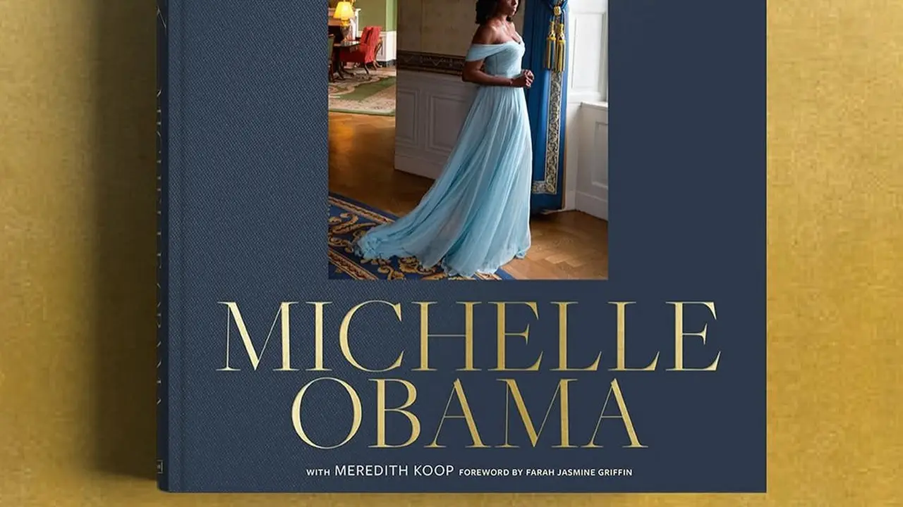 Michelle Obama, mantan ibu negara Amerika Serikat, akan merilis buku baru berjudul "The Look" akhir tahun 2025 yang akan menampilkan perjalanan visual evolusi gaya modenya selama bertahun-tahun.