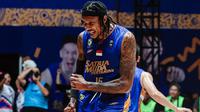 Pebasket asing Tangerang Hakws di Indonesia Basketball League (IBL), Jarred Dwayne Shaw, ditangkap Polresta Bandara Soekarno-Hatta (Soetta), Tangerang, karena kasus narkoba. (Bola.com/Dok.Instagram&nbsp;Jarred Dwayne Shaw).
