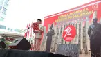 Peserta membaca naskah Proklamasi Kemerdekaan Republik Indonesia saat mengikuti lomba di Kementerian Hukum dan HAM, Jakarta, Senin (14/8). Lomba ini untuk menyambut HUT RI 72. (Liputan6.com/Helmi Afandi)