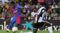 Ansu Fati saat tampil untuk Barcelona melawan Valencia di La Liga Spanyol (AFP)
