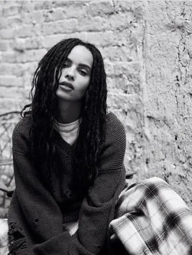 Pesona Zoe Kravitz (sumber: instagaram/zoeisabellakravitz)