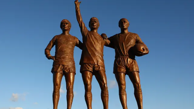 Patung Holy Trinity Manchester United