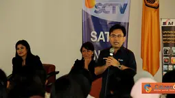 Produser Eksekutif Liputan6 SCTV, Mauludin Anwar menjadi pembicara dalam ajang SCTV Goes to Campus 2012 di Kampus Universitas Padjajaran, Bandung.