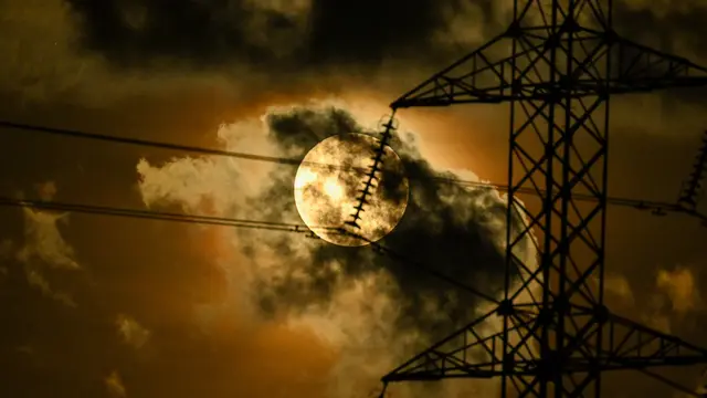 Fenomena supermoon di Aceh