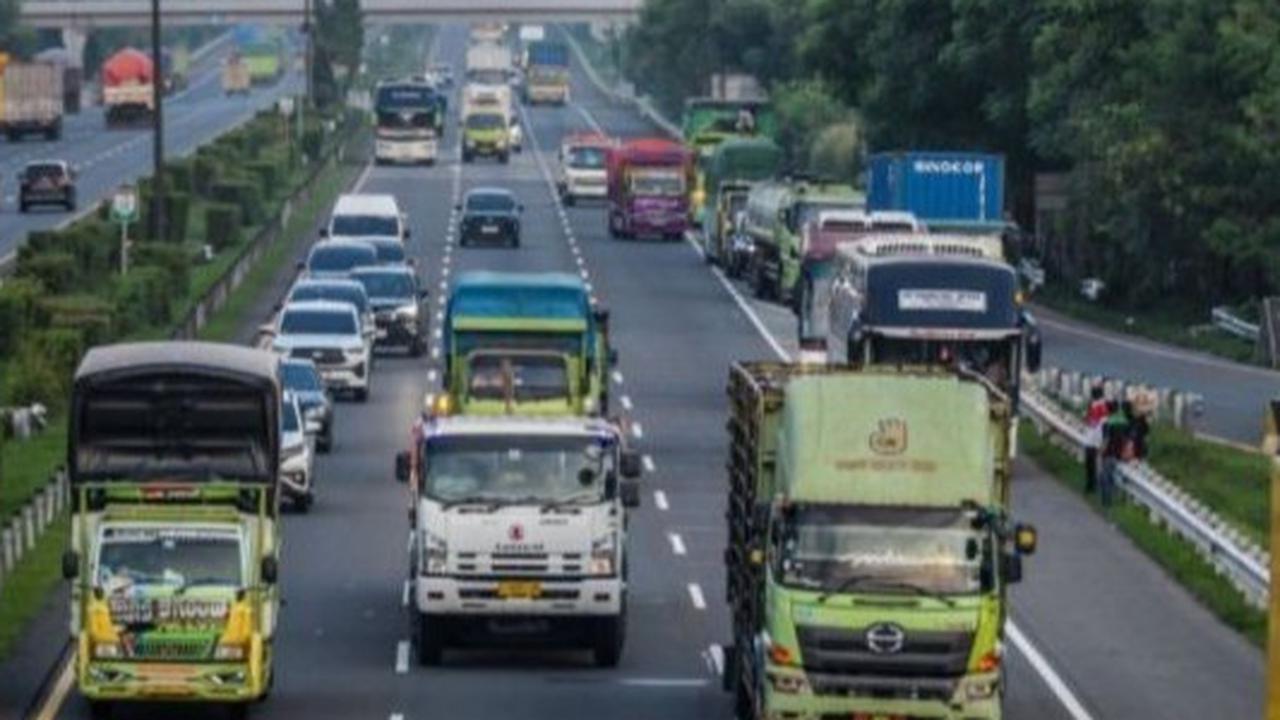 H-9 Lebaran: 169 Juta Kendaraan Padati Tol Tangerang-Merak, ASTRA Infra Imbau Pemudik Bijak