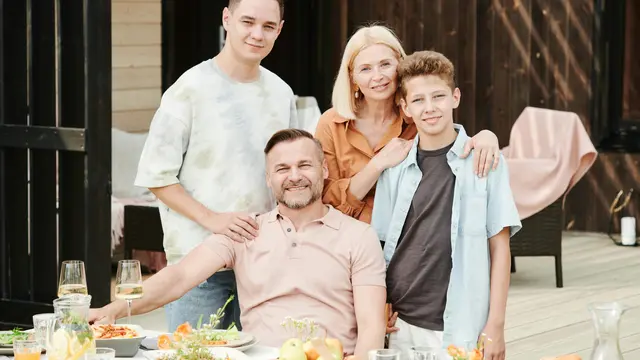 5. Berikan Dukungan Sosial yang Kuat