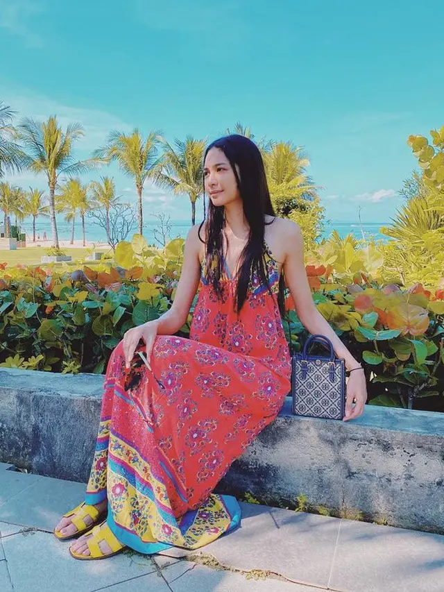 6 Tahun Tak Makan Nasi, Ini 6 Potret Terbaru Mikha Tambayong Disebut Kurus