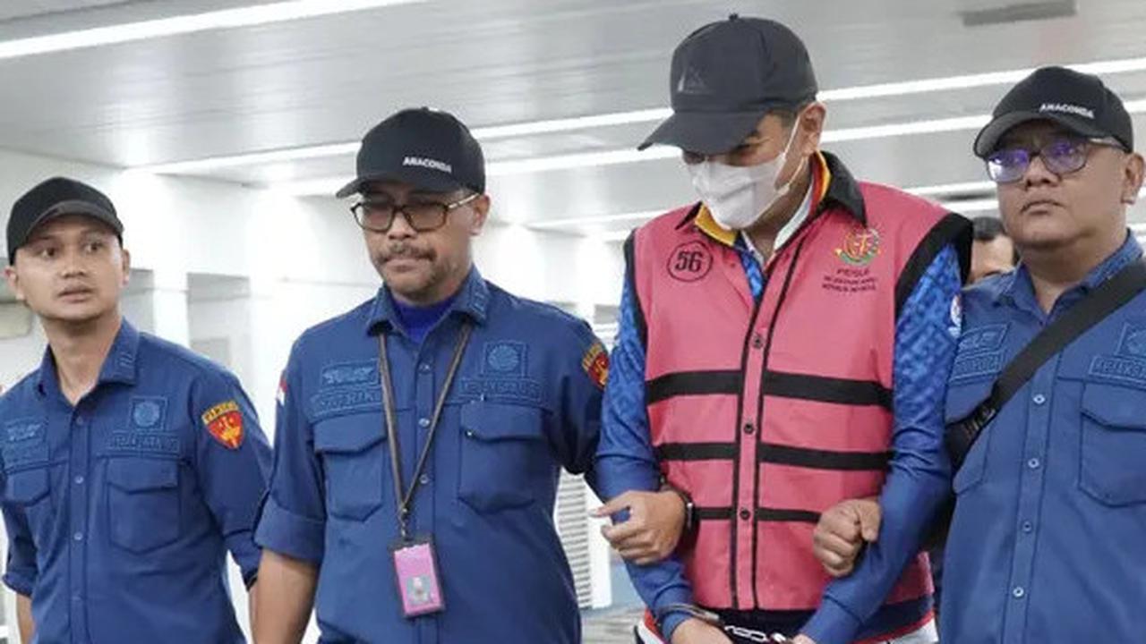 Dijemput Kejagung, Eks Direktur PT Timah Alwin Albar Diserahkan ke Kejari Jaksel untuk Segera Disidang