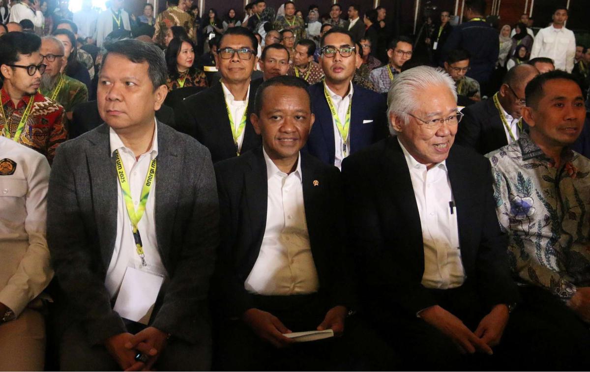 Bahlil dalam acara Energi Mineral Forum 2025