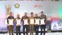 PT Tunas Inti Abadi (TIA) dan PT Cipta Kridatama (CK) masing-masing berhasil meraih 4 penghargaan sekaligus dalam gelaran Good Mining Practice (GMP) Award 2023 yang diadakan oleh Kementerian Energi dan Sumber Daya Mineral (ESDM).