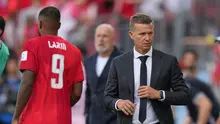 Jesse Marsch (kanan) ketika mendampingi Timnas Kanada melawan Timnas Bosnia dan Herzegovina di matchday 1 Grup B Piala Dunia 2026 di Toronto Stadium, Toronto, Kanada, Sabtu (13/6/2026) dini hari WIB. (AP Photo/Stephanie Scarbrough).