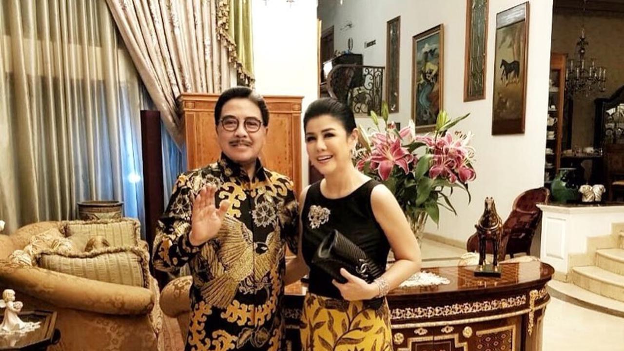 Diterpa Isu Cerai, Ini 6 Potret Kenangan Hotma Sitompul dan Desiree Tarigan