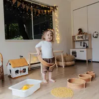 Lingkungan yang tertata dengan baik dan kegiatan yang sederhana dapat membantu anak merasa lebih percaya diri saat mencoba hal baru (Sumber: Pexels.com)
