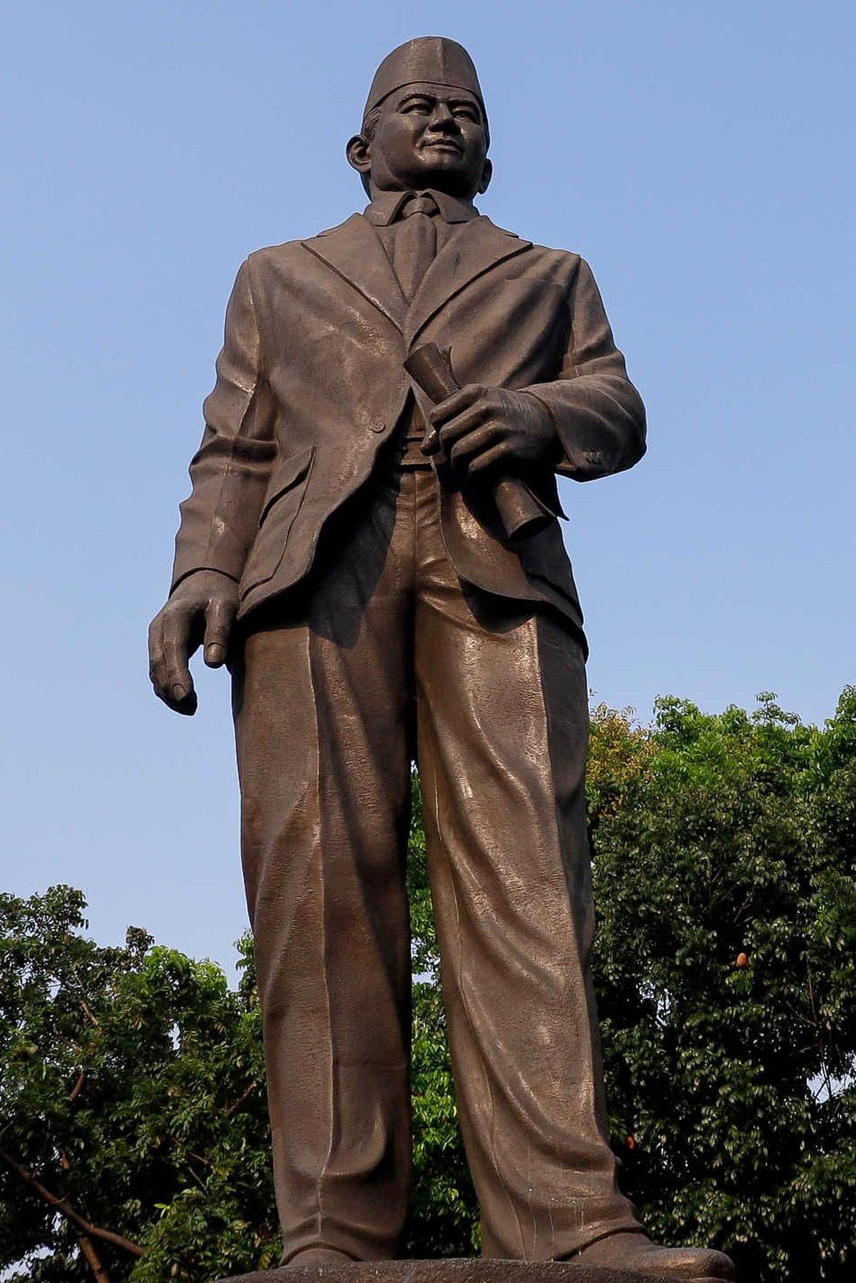Pemprov Jakarta Akan Pindahkan Patung MH Thamrin ke Museum