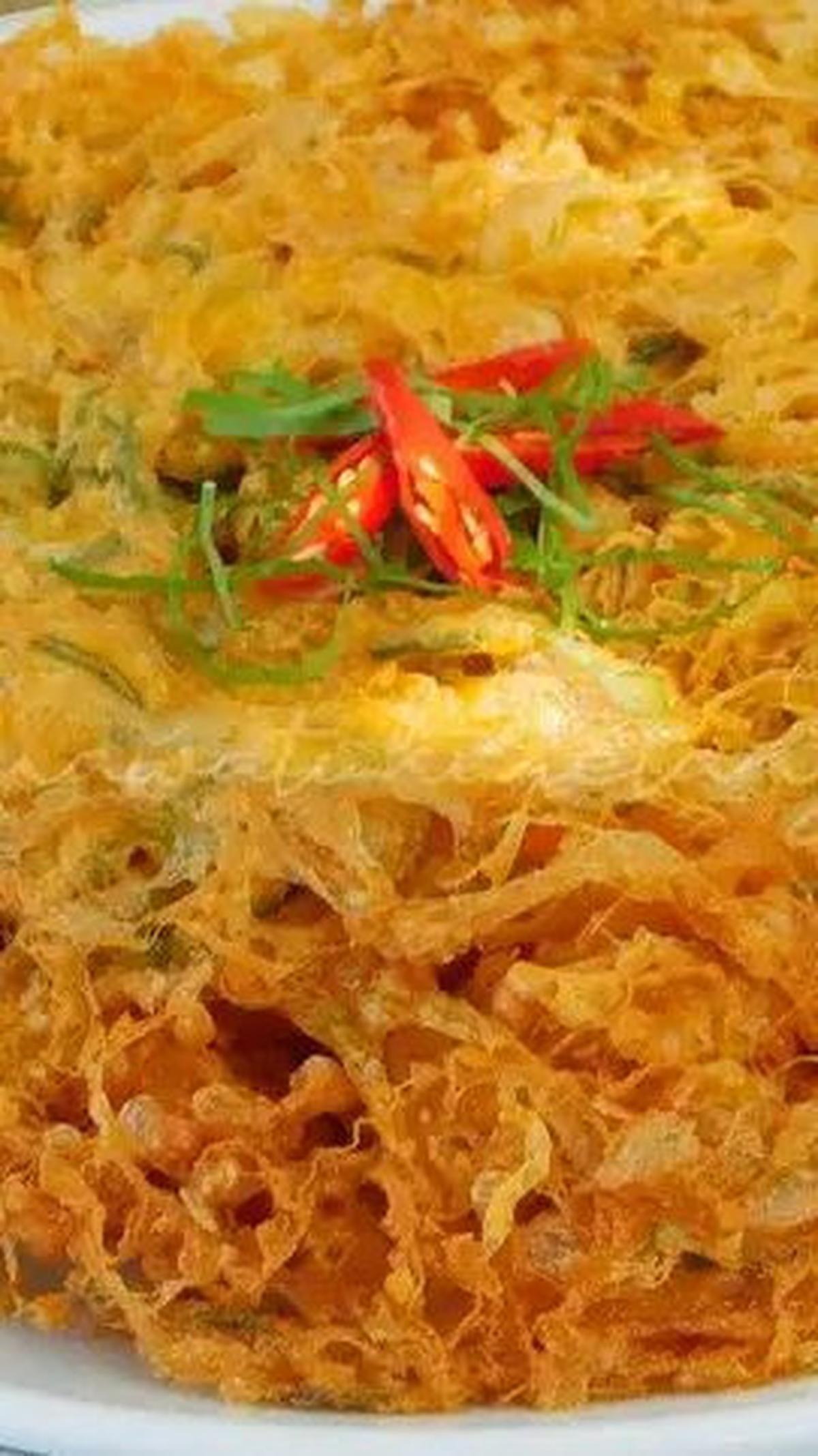 2. Telur Bebek Barendo Khas Minang