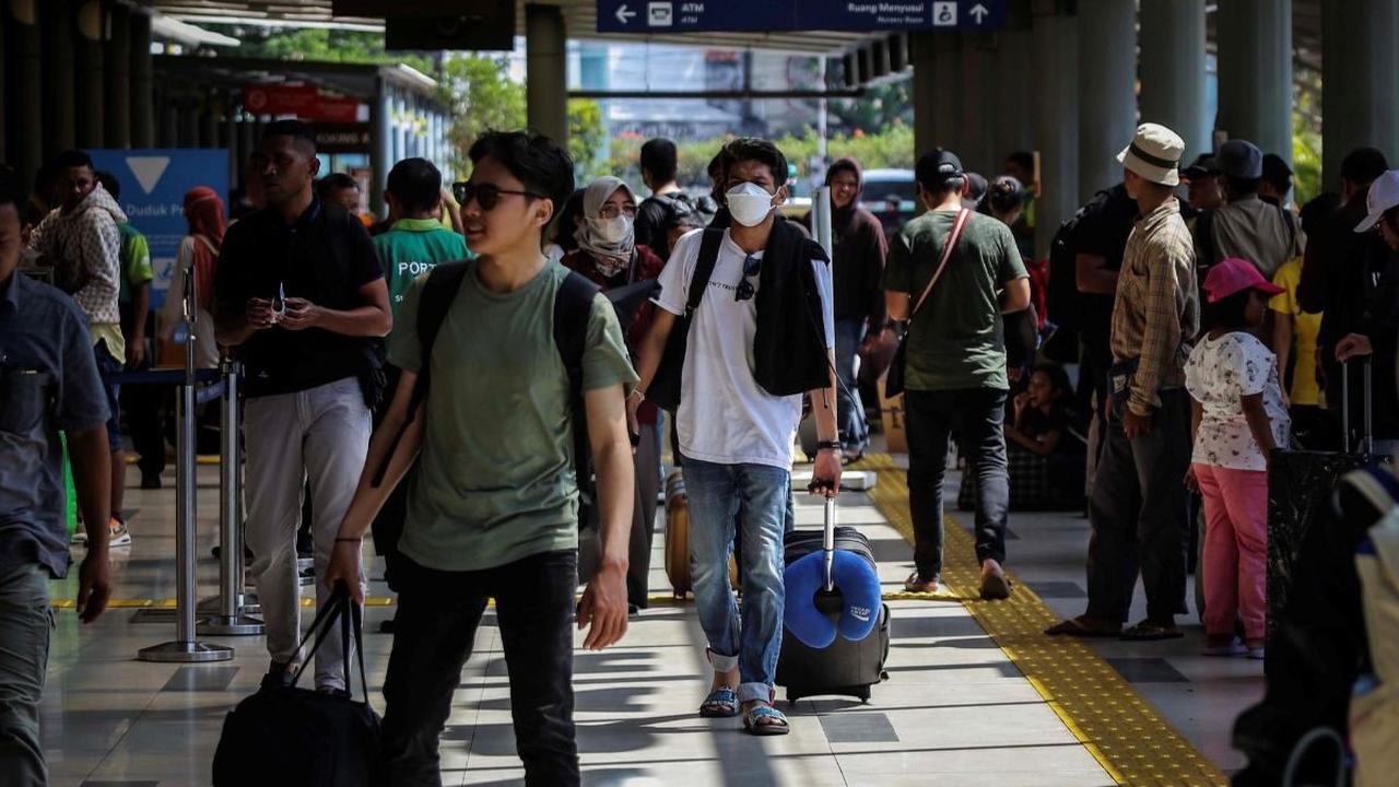 Setiap tahun Badan Kebijakan Transportasi (BKT) Kementerian Perhubungan selalu mengeluarkan survei potensi pergerakan masyarakat dalam masa angkutan lebaran.<br>
