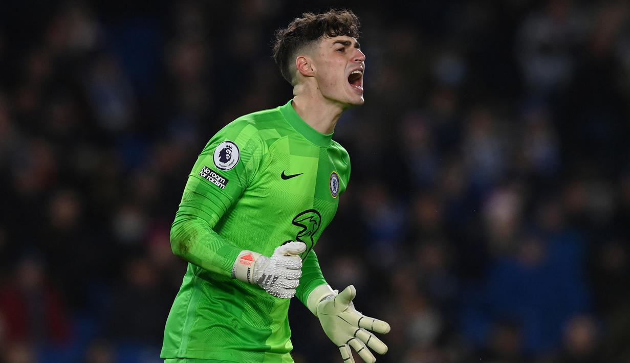 Kepa Arrizabalaga. Meski hanya berstatus Kiper kedua di Chelsea, nyatanya gaji kiper asal Spanyol berusia 27 tahun ini melebihi sang kiper utama, Edouard Mendy. Kepa mendapat gaji sebesar 155 ribu pound atau setara Rp3 miliar per pekan, sementara Mendy hanya sepertiganya. (AFP/Glyn Kirk)