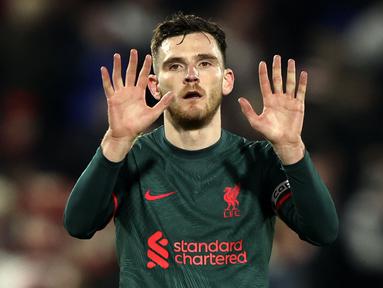 Liverpool secara mengejutkan takluk dari Brentford dalam laga Premier League 2022/2023 pekan ke-18 yang digelar di Gtech Community Stadium, Selasa (3/1/2023). (AP Photo/Ian Walton)