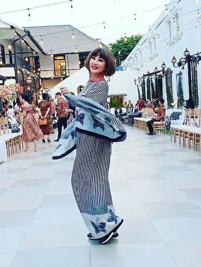 Potret Lisa Gunawan di Usia 62 tahun (sumber: instagram/gunawanlisa)