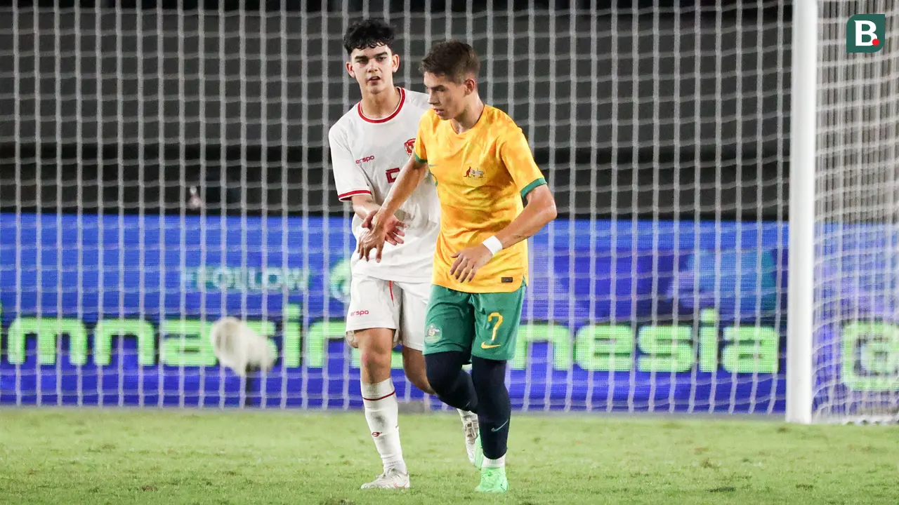 Foto: Perjuangan Matthew Baker Bersama Timnas Indonesia saat Melawan Negara Kelahirannya, Australia