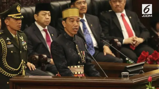 Lulusan terbaik Akademi Kepolisian angkatan 96 itu lolos menjadi ajudan pribadi Presiden Jokowi setelah menjalani serangkaian tes khusus.