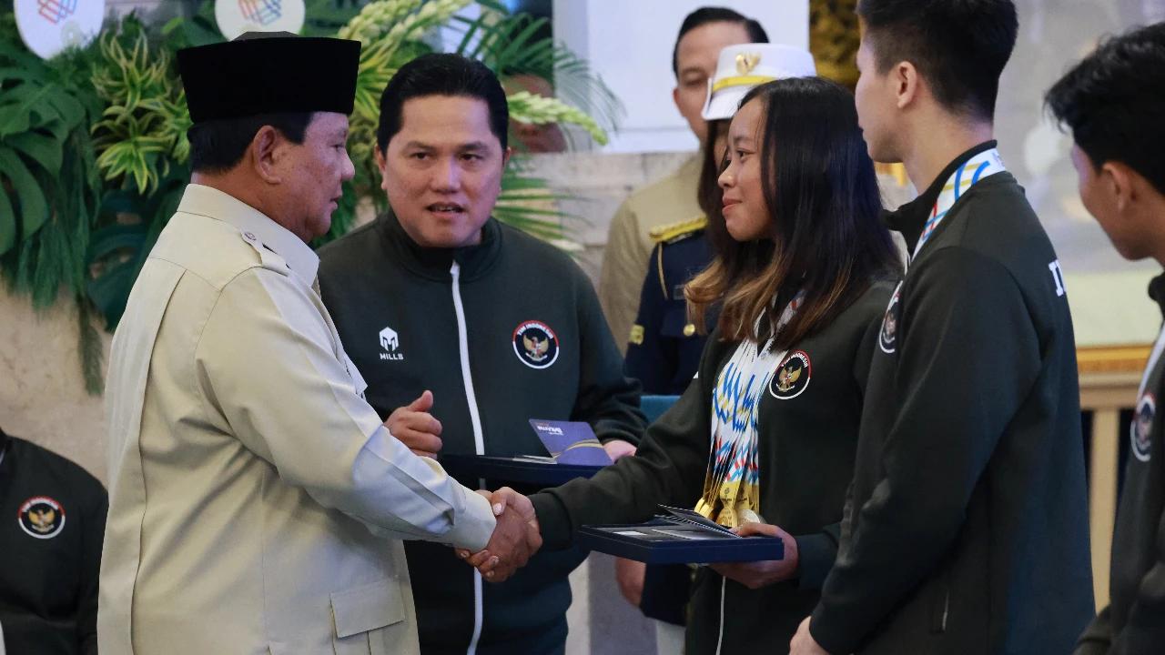 Beri Bonus ke Atlet SEA Games, Prabowo: Gunakan untuk Tabungan Masa Depan
