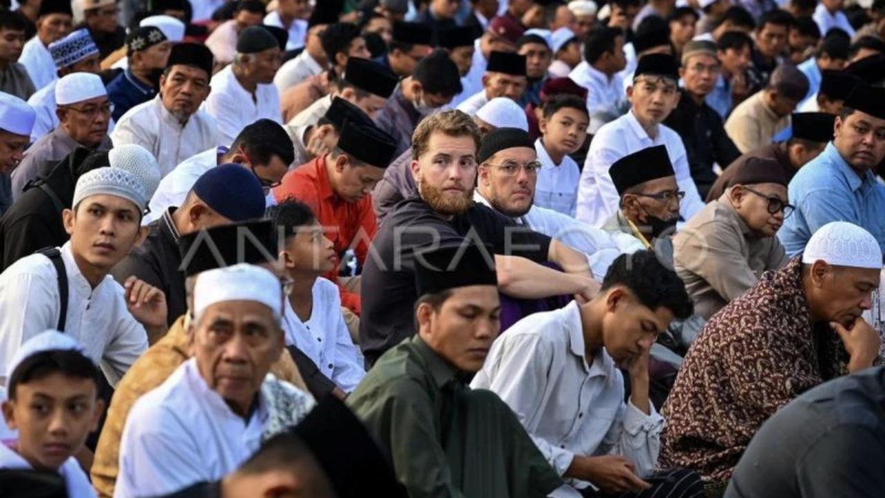 Merawat Fitrah Seusai Ramadhan: NTB Perkuat Solidaritas Sosial dan Pembangunan Berkelanjutan