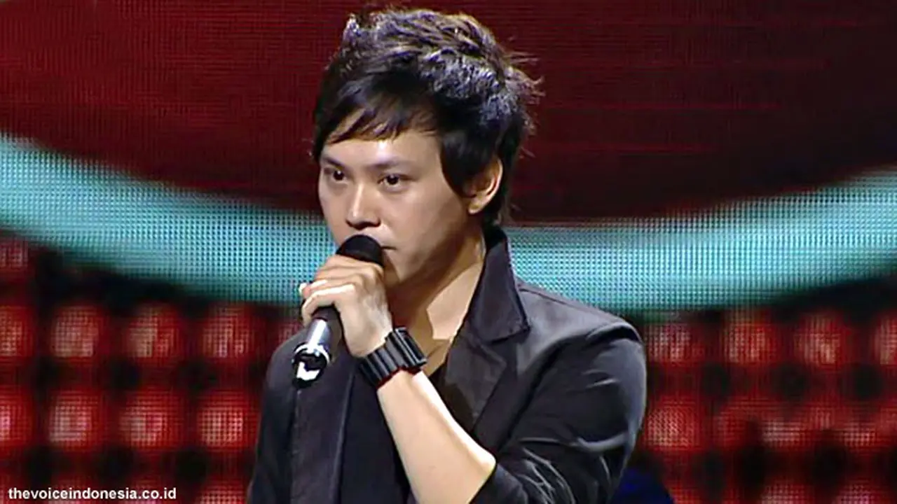 arden-the-voice-aji-130416b.jpg