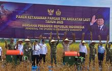 Panen Raya Kedelai Garuda Merah Putih, Menhan dan Mentan Tunjukkan Kemandirian Pertanian Nasional