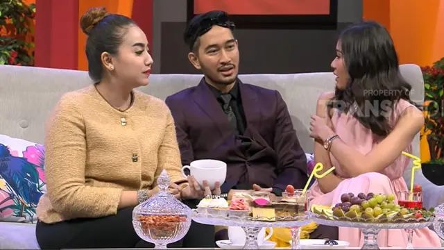 Jeje Govinda - Syahnaz Sadiqah (Foto: YouTube)