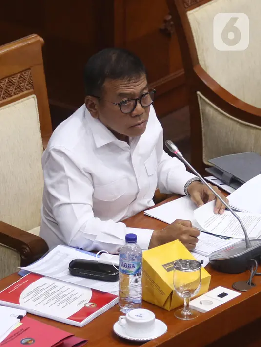 Wamenhan RI M. Herindra saat rapat dengar pendapat (RDP) dengan Komisi I DPR RI di Kompleks Parlemen, Jakarta, Senin (31/5/2021). RDP membahas peran dan fungsi intelijen militer dalam mengamankan wilayah perbatasan. (Liputan6.com/Angga Yuniar)