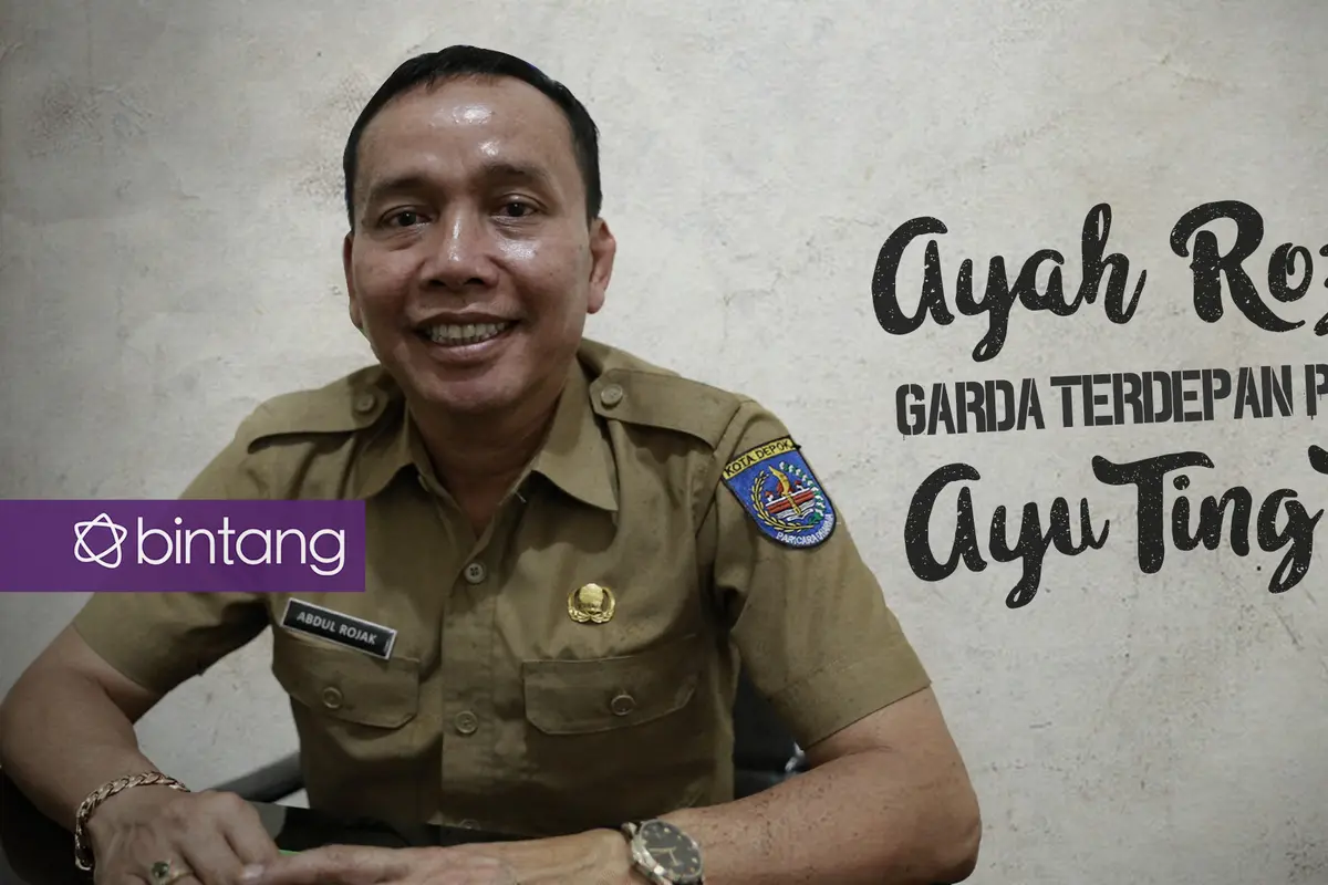 [Bintang] Abdul Rozak (ayah Ayu Ting Ting)