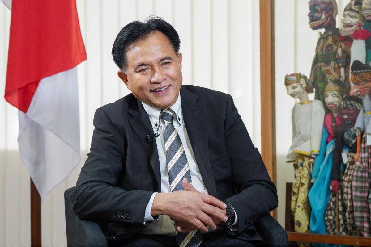 Menteri Koordinator Bidang Hukum, Hak Asasi Manusia, Imigrasi dan Pemasyarakatan Yusril Ihza Mahendra