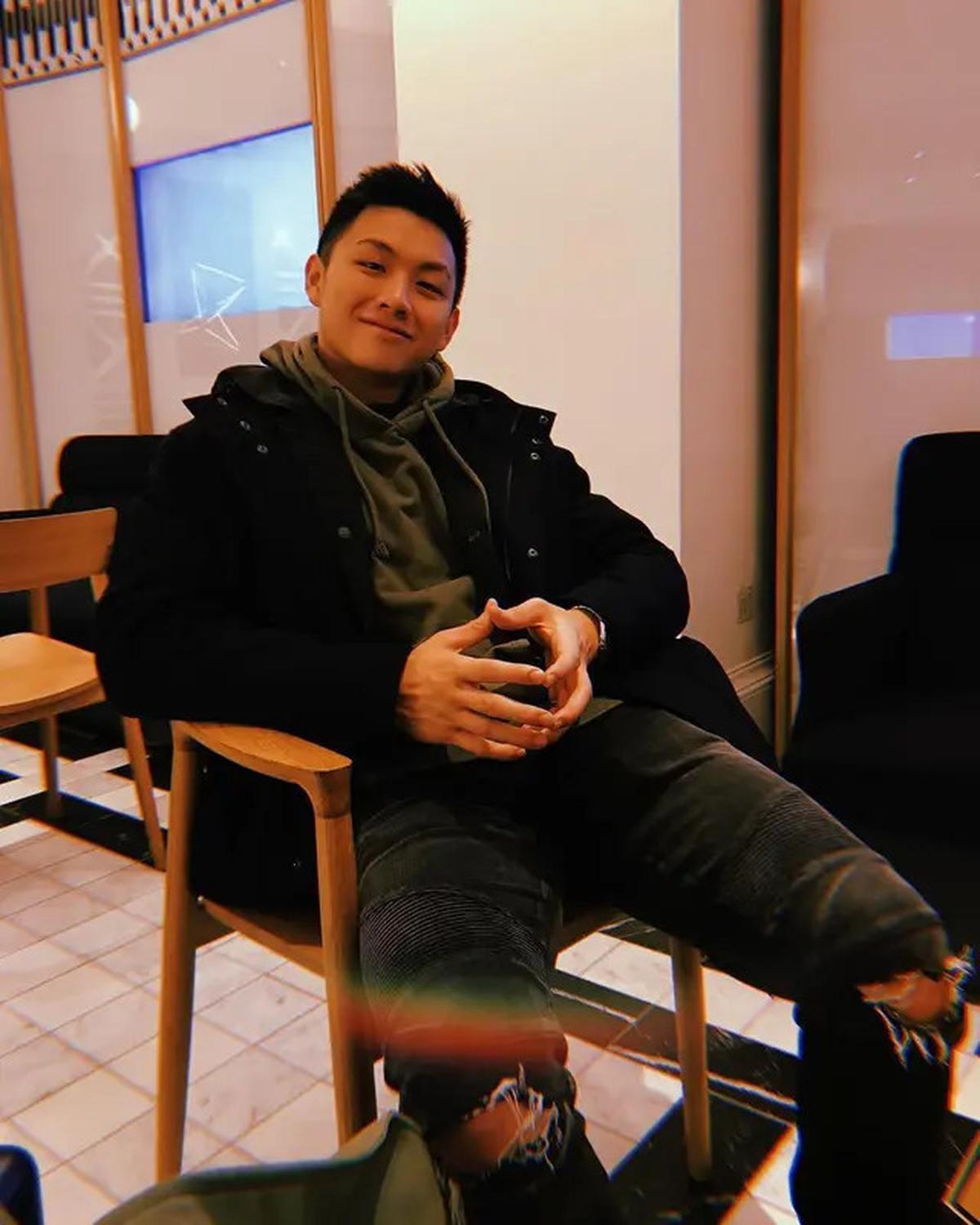7 Potret Tora Widjaya Diduga Pacar Baru Anya Geraldine, Pamer Pelukan