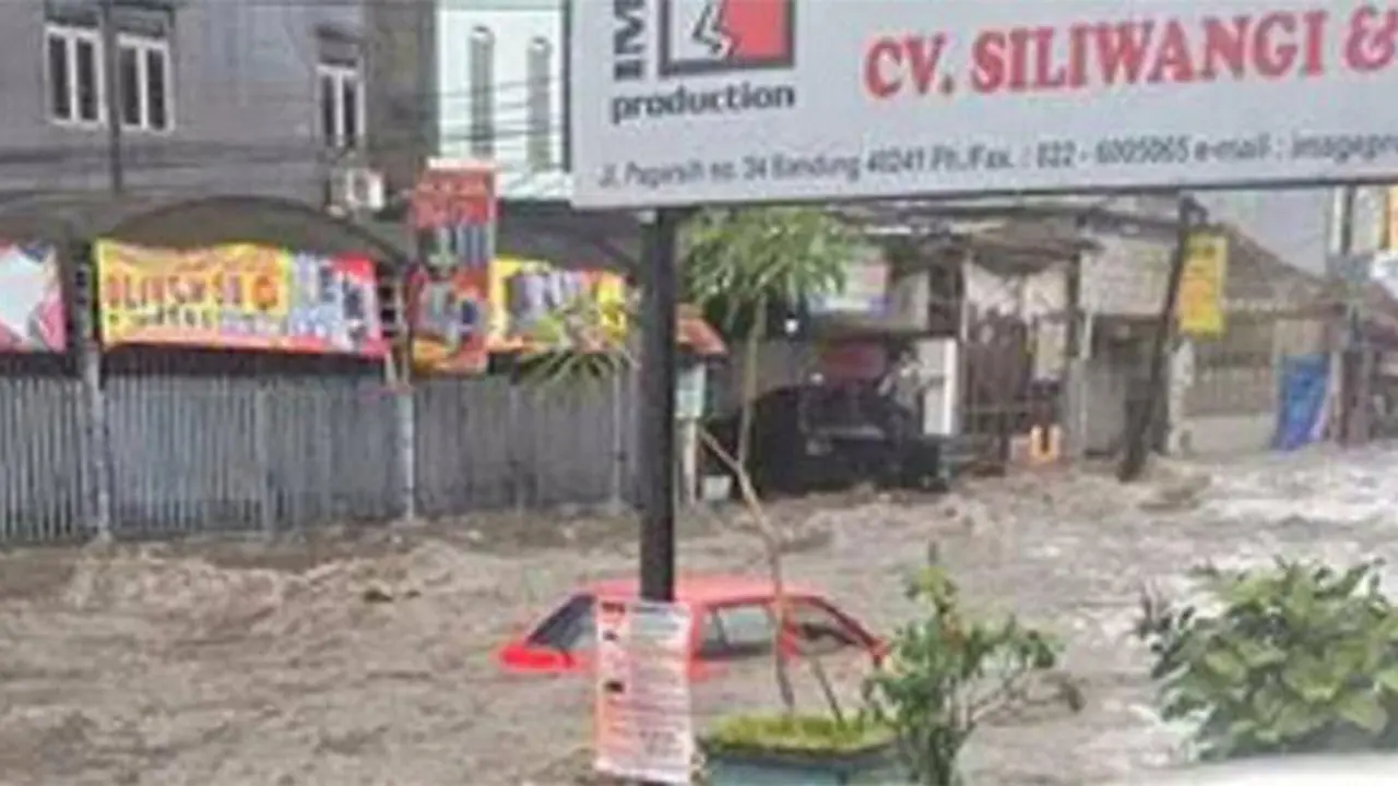 Banjir Pasteur, Bandung