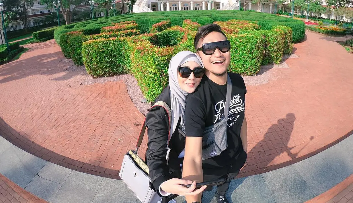 Arie Untung dan Fenita Arie