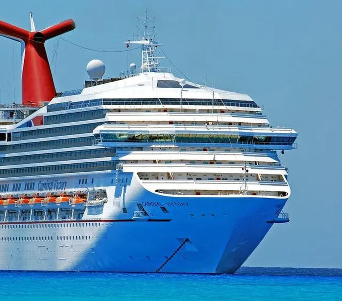 Kapal pesiar terbesar di dunia dikabarkan akan mulai berlayar pada tahun 2024. Kapal pesiar tersebut memiliki ukuran 5 kali lebih besar dari kapal pesiar Titanic.