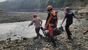 Detik-Detik Santri Tewas Terseret Arus Sungai Citarum