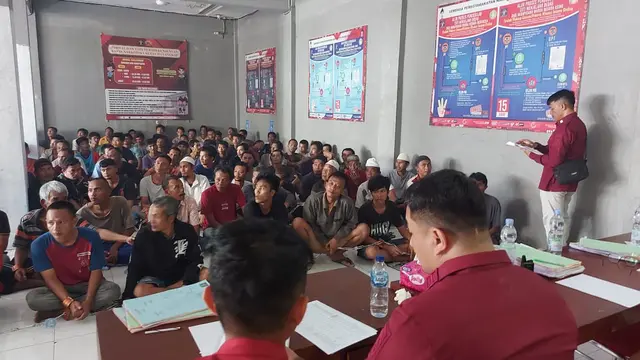 Pemindahan narapidana di Lapas Kelas IIA Pematangsiantar.