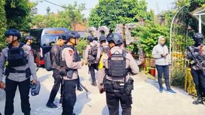 Polisi Buru Peneror Bom SD Srengseng Jaksel, Identitas Sudah Dikantongi
