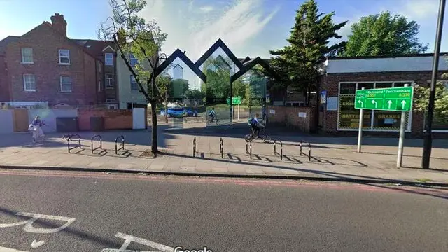 invisible house di London jadi viral