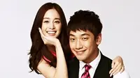 Rain dan Kim Tae Hee Mulai Bermesraan di Depan Publik